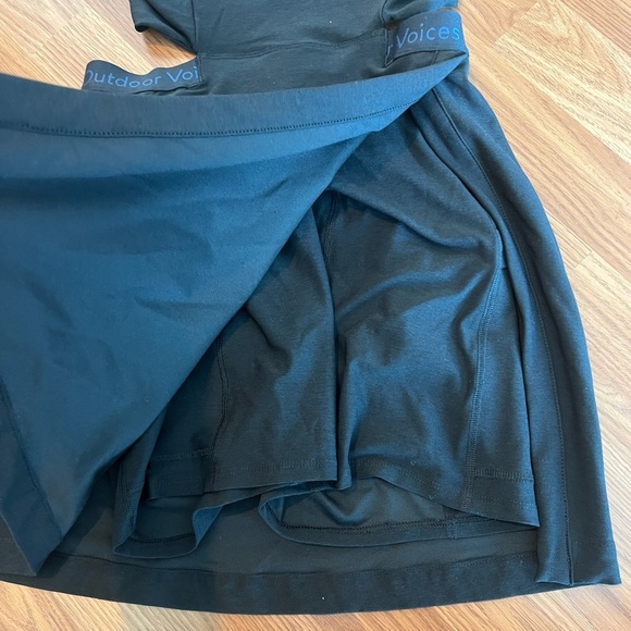 Outdoor Voices Court Dress cutout back with shorts - Picture 5 of 16